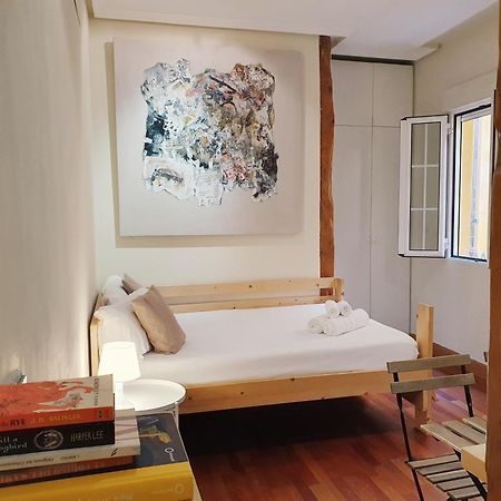 מדריד Enjoy A Cosy Studio In Malasana Bar מראה חיצוני תמונה