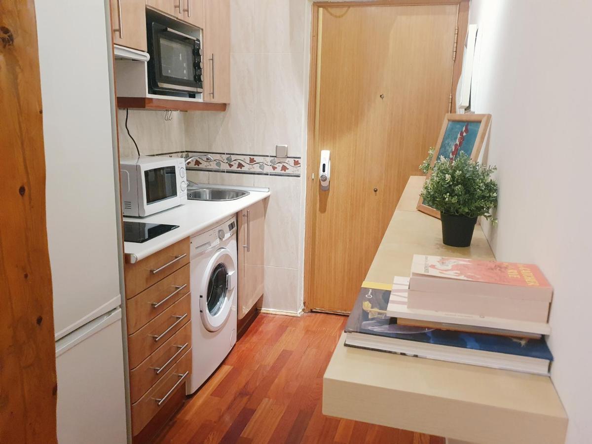 מדריד Enjoy A Cosy Studio In Malasana Bar מראה חיצוני תמונה